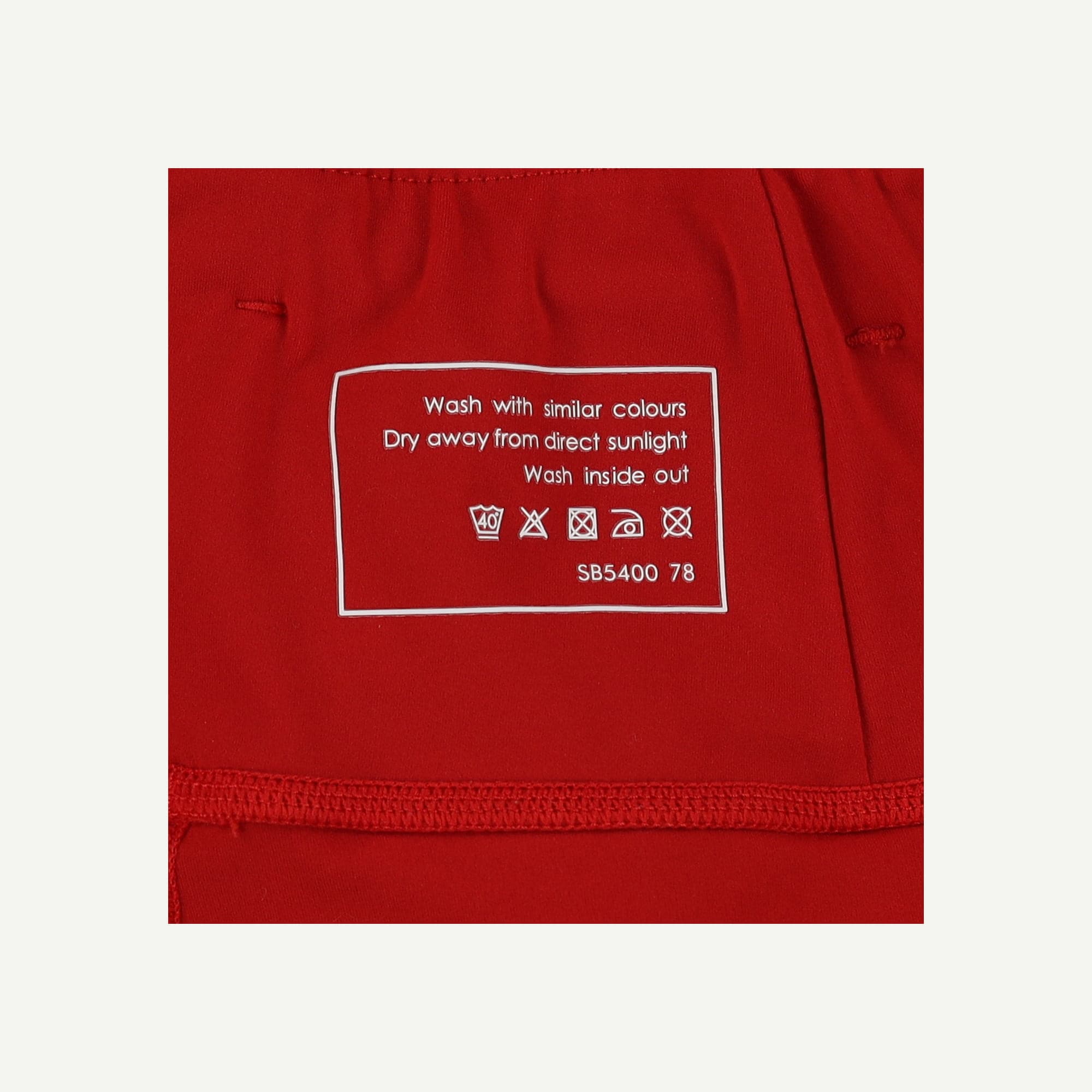R-0JQ3ZRX6QQ-R05.jpg