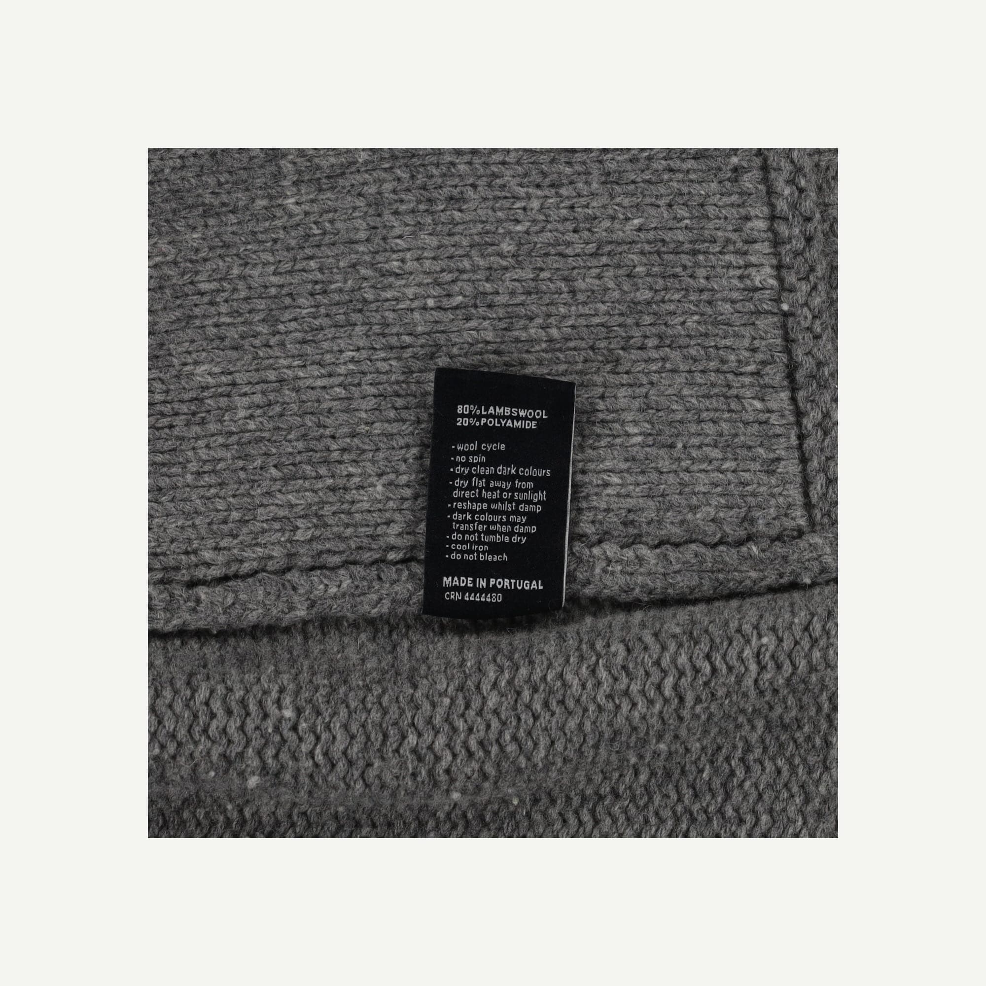 R-1MWYPXJY84-R04.jpg