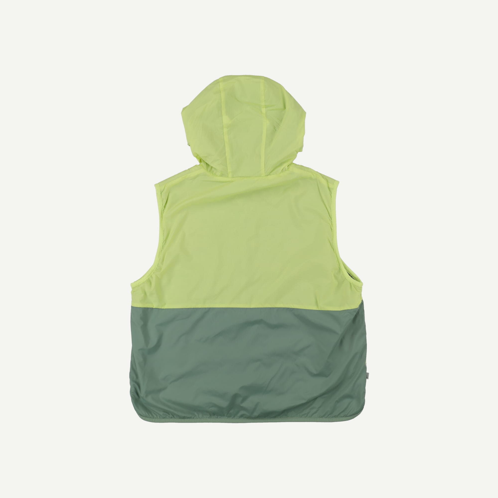 R-2QP8YY5MPN-R02.jpg