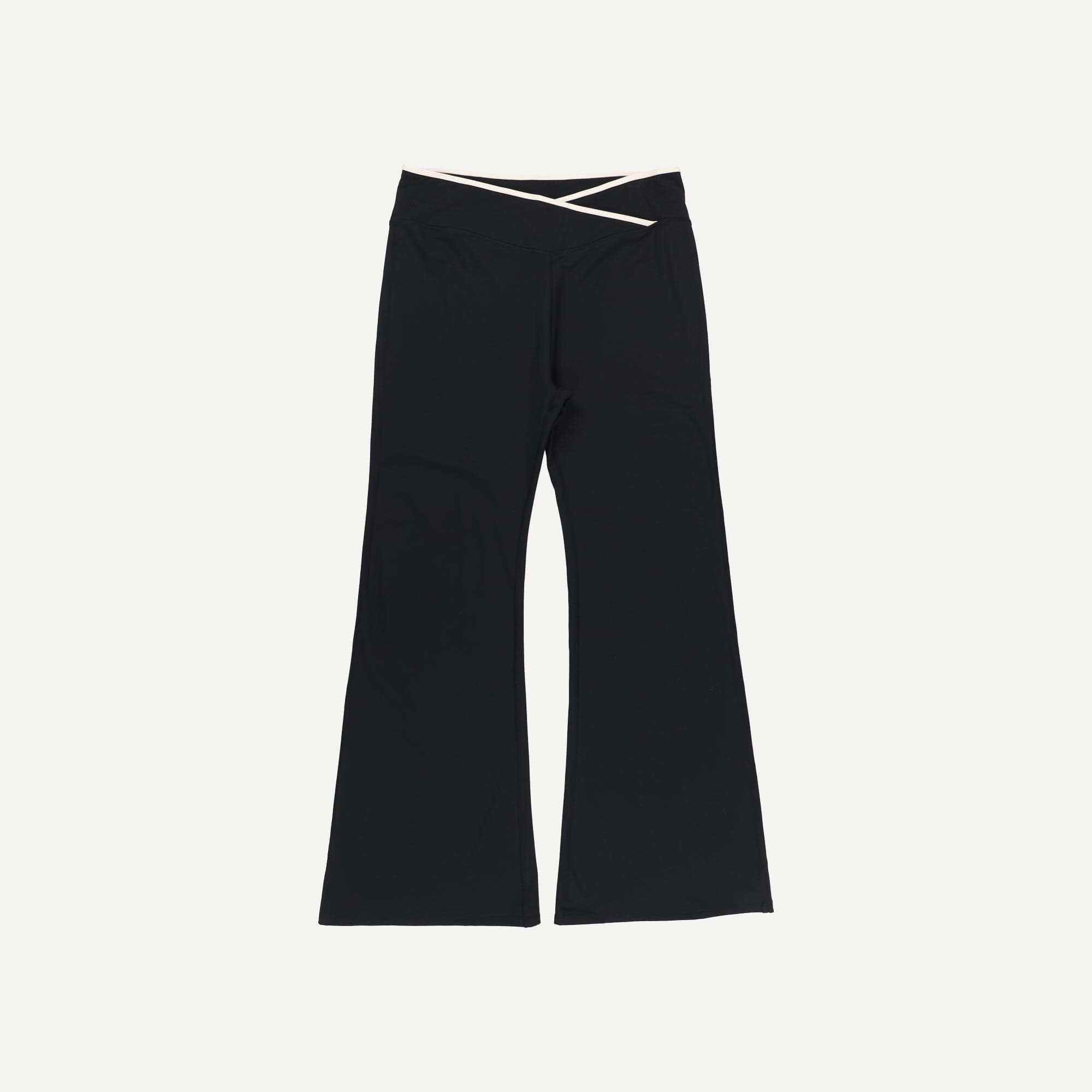 DayFlex Contrast Trim Wrap High Waisted Flared Yoga Pant