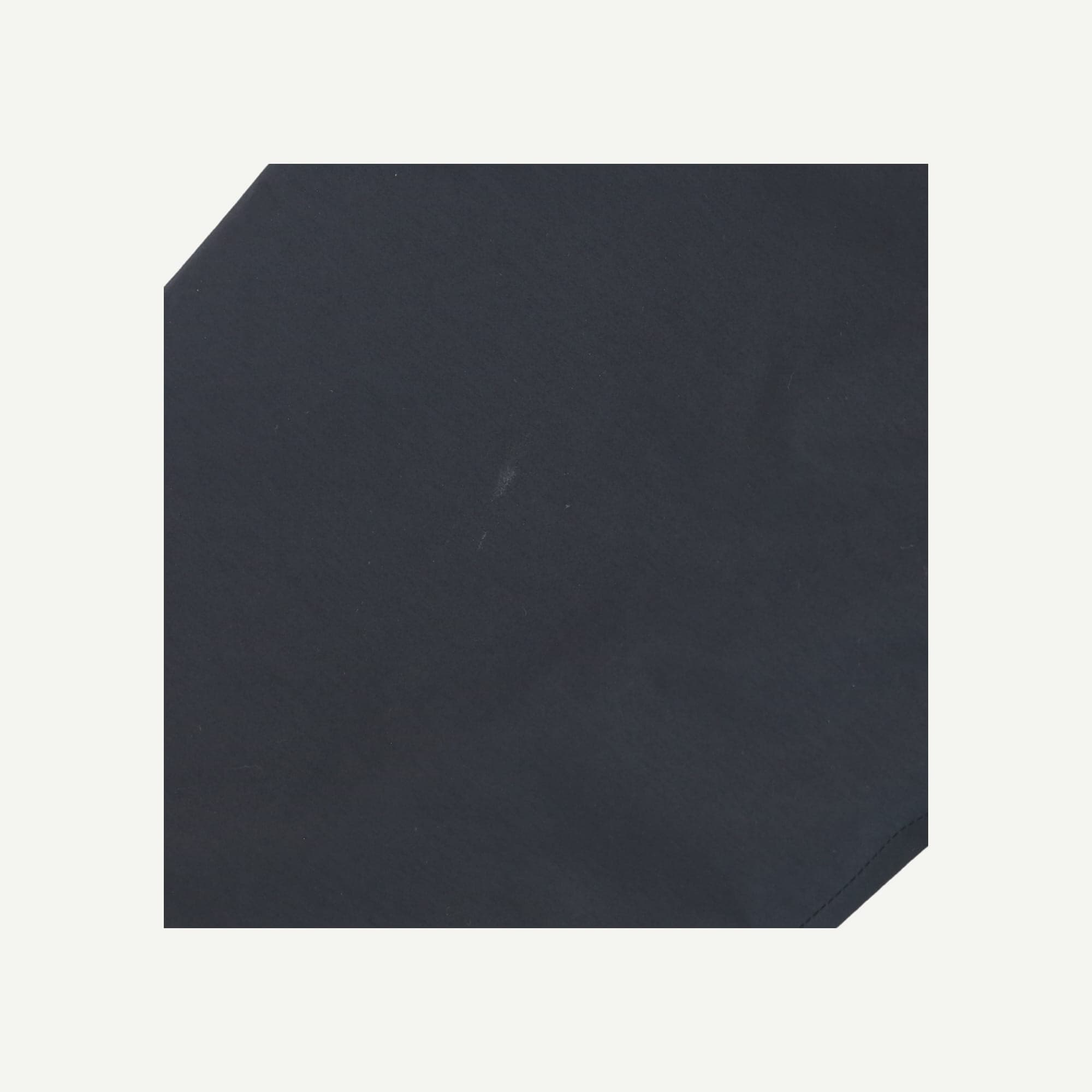 R-3LR7WP3JK-R06.jpg