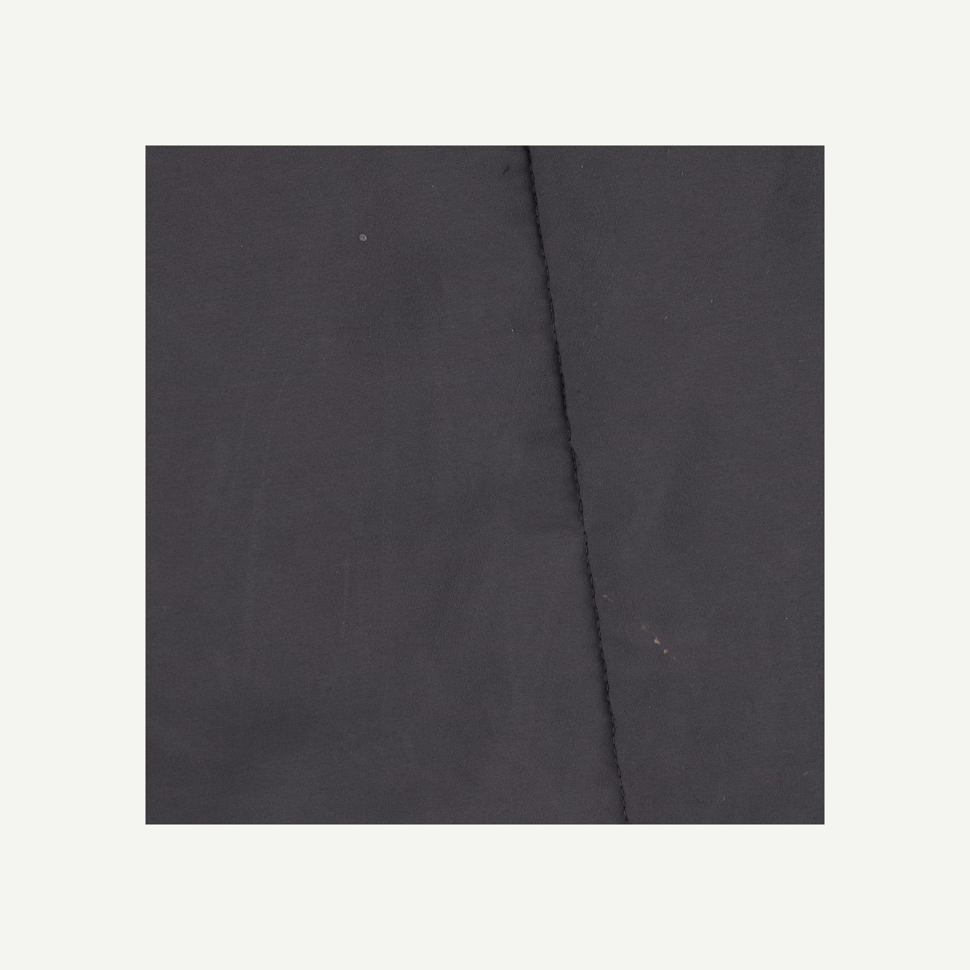 R-KJ39VN0RNP-R07.jpg