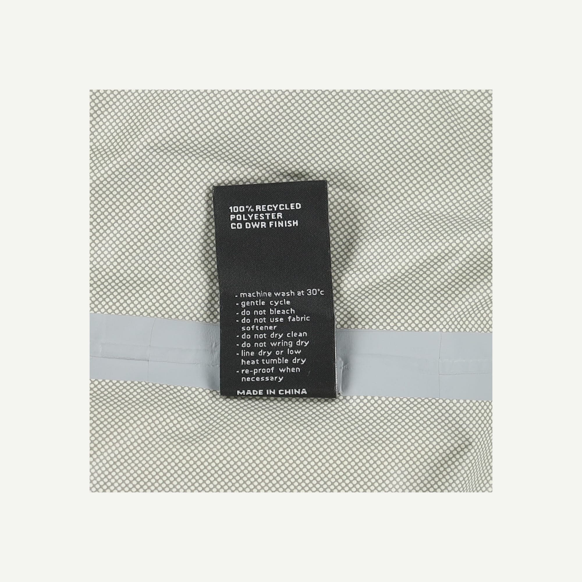 R-N26LJXL6QL-R04.jpg