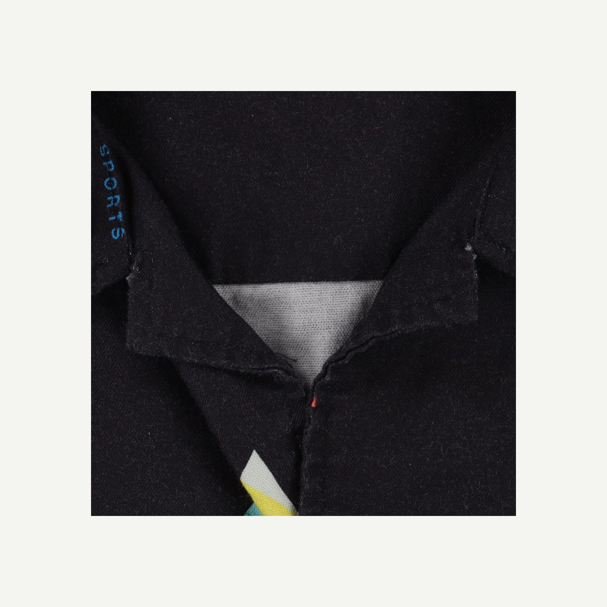 R-W4LRXMNRPQ-R04.jpg