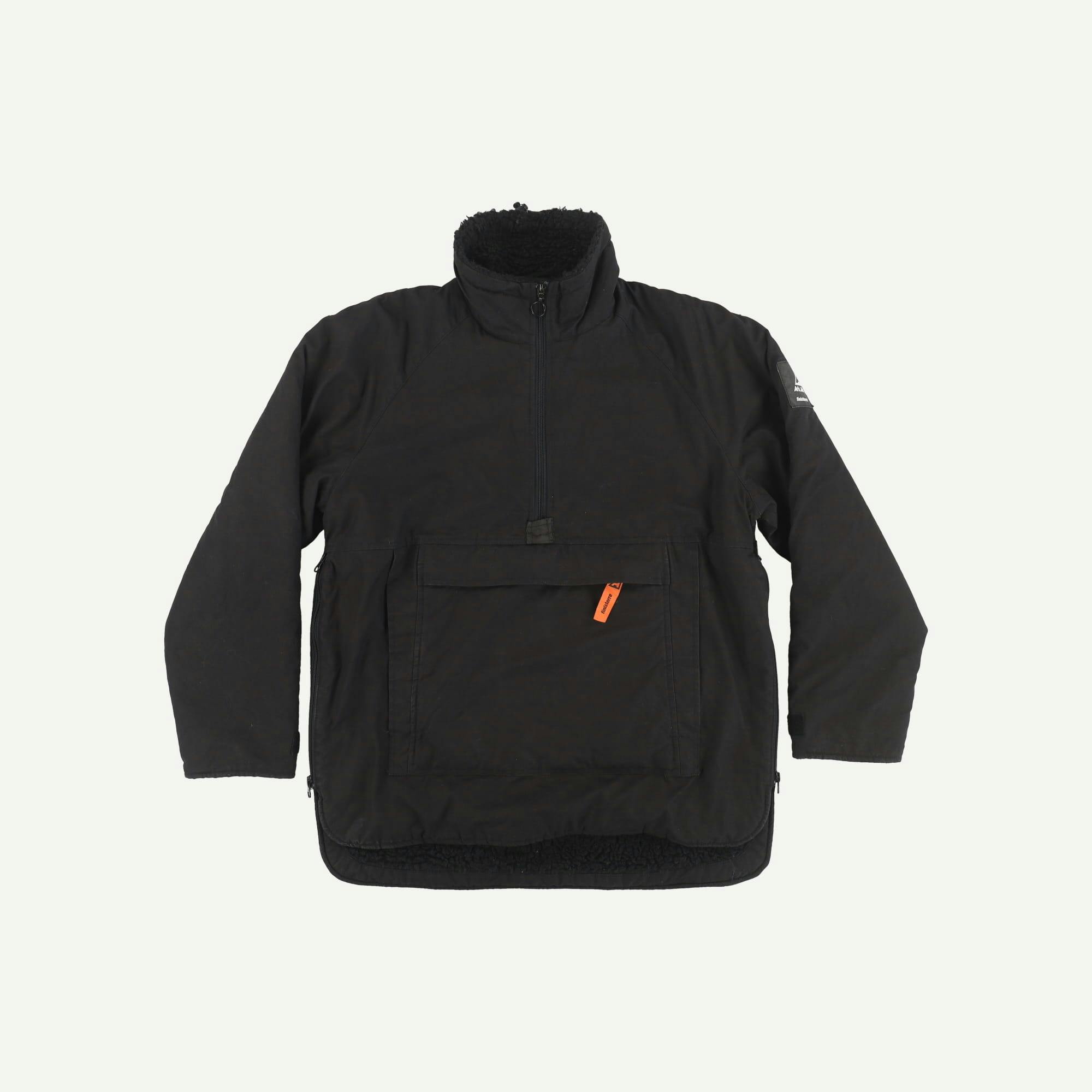 Finisterre Repaired Black Black coat Ark Air x Finisterre