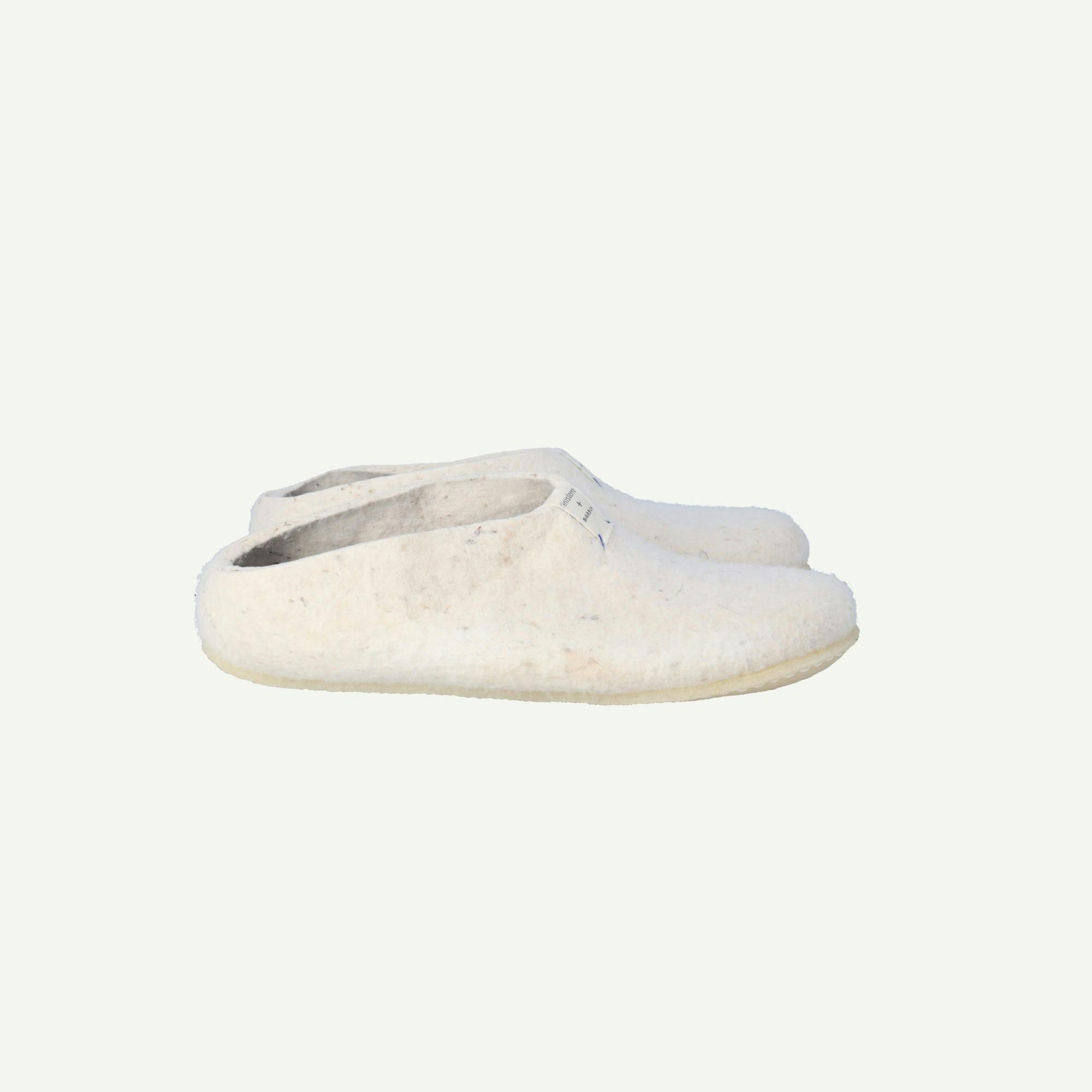 Finisterre Bowmont Slippers image 1